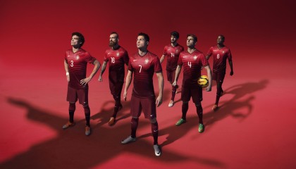 九游娱乐(jiuyou)官网-海岸线沙滩足球联赛，烈日下的青春热血，海岸 线